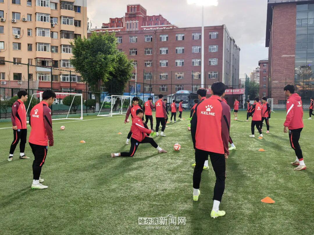 名记：字母哥一心想去热火，过去一周双方谈判已经逐渐升温