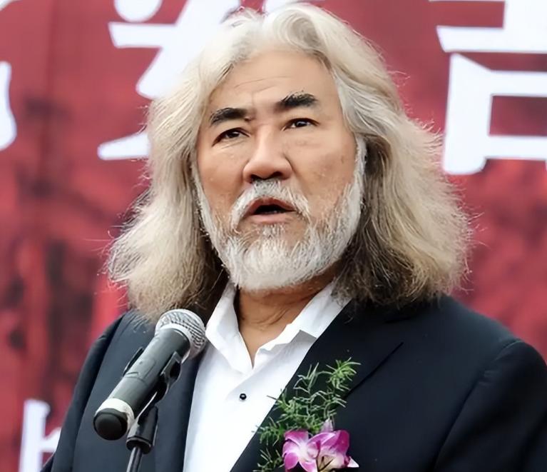 曝马刺考虑交易福克斯