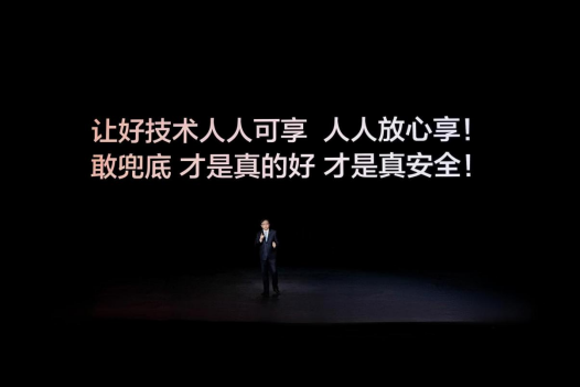 比尔·西蒙斯设想：勒布朗·詹姆斯可能推迟签约，到赛季中再签