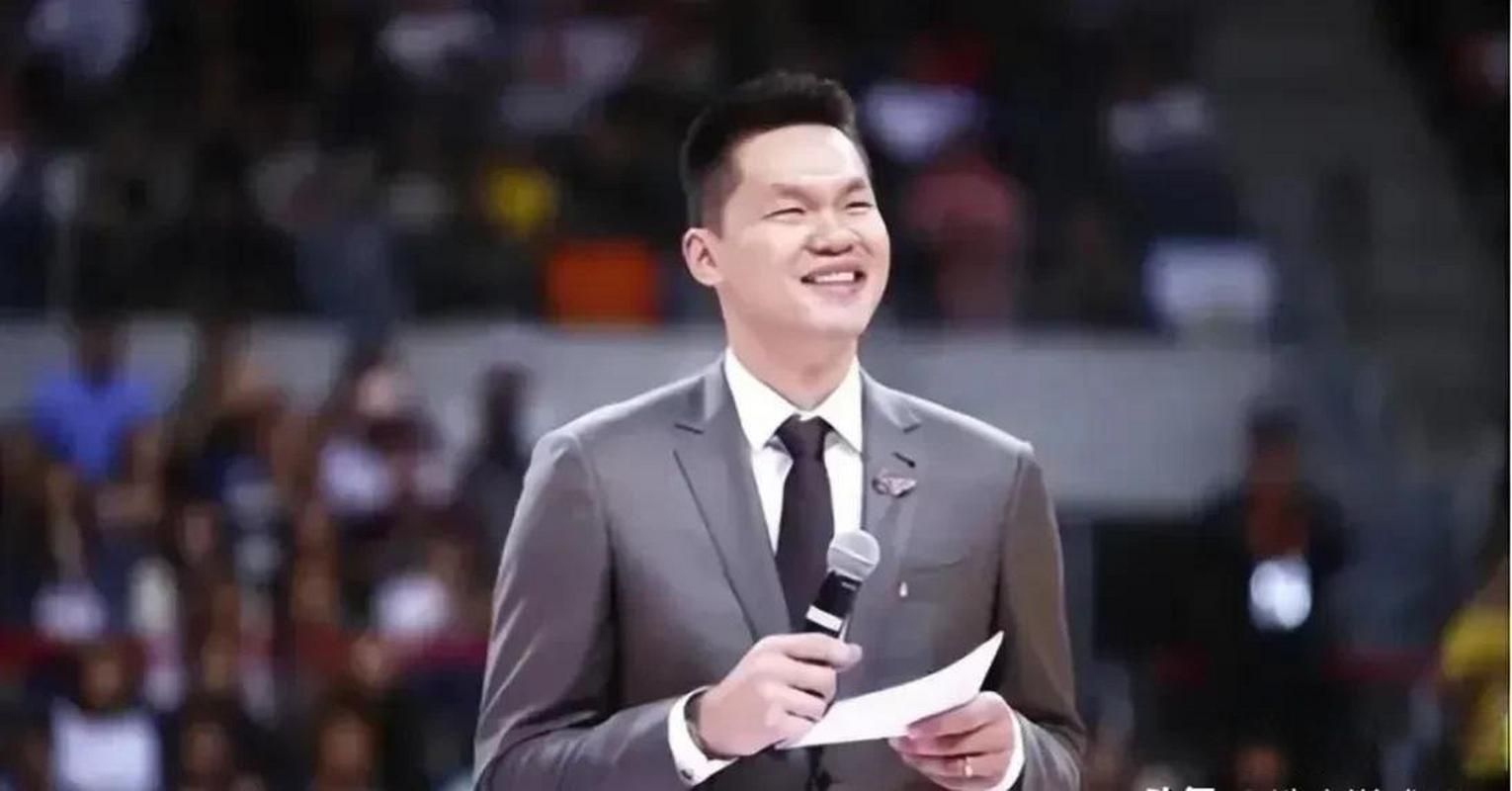 乌法115k欧元买断阿加波夫，结束租借正式加盟