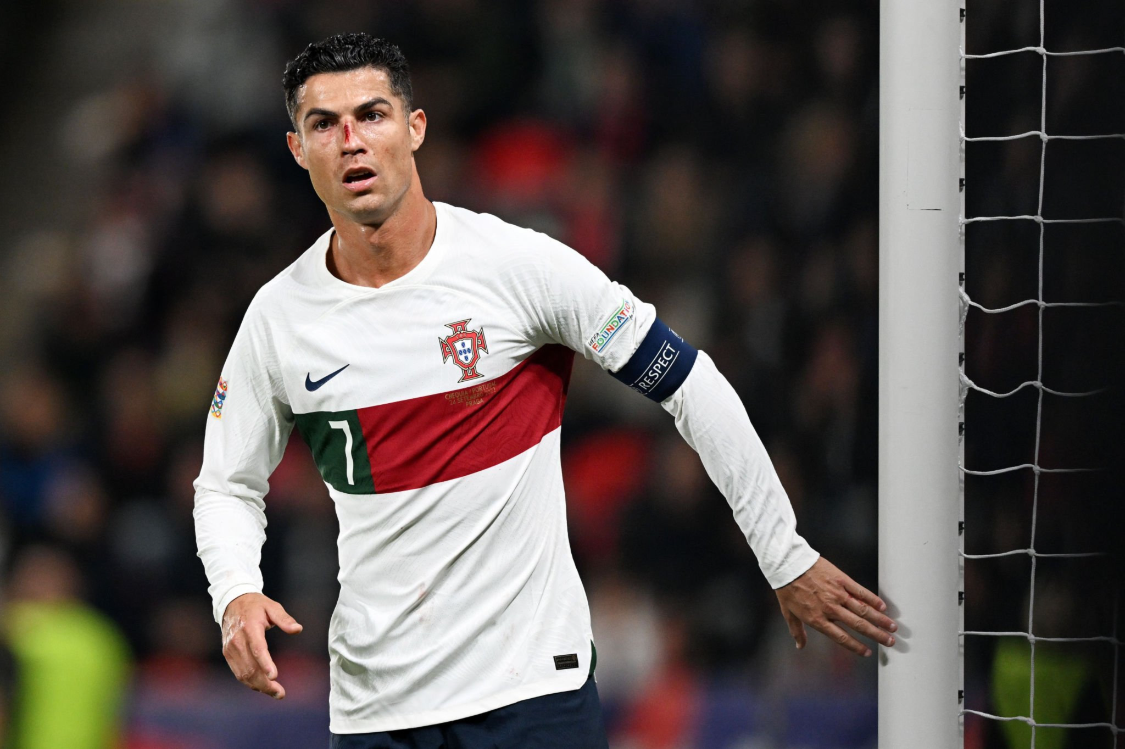 910加载中FIFA前10已有8队进16强，阿根廷明日出战，荷兰出局