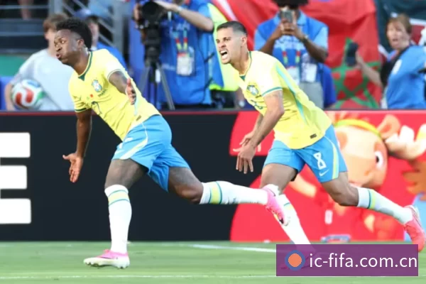 英雄联盟赛季战术演进与赛场策略趋势全面解读